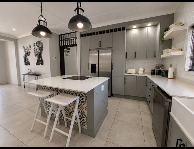 3 BEDROOM HOUSE FOR SALE IN THREE RIVERS